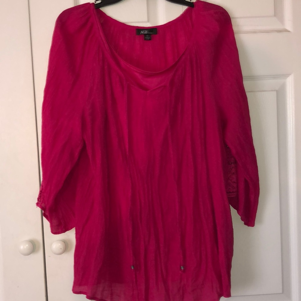 Hot pink boho shirt with lacy sleeves 18W/20W